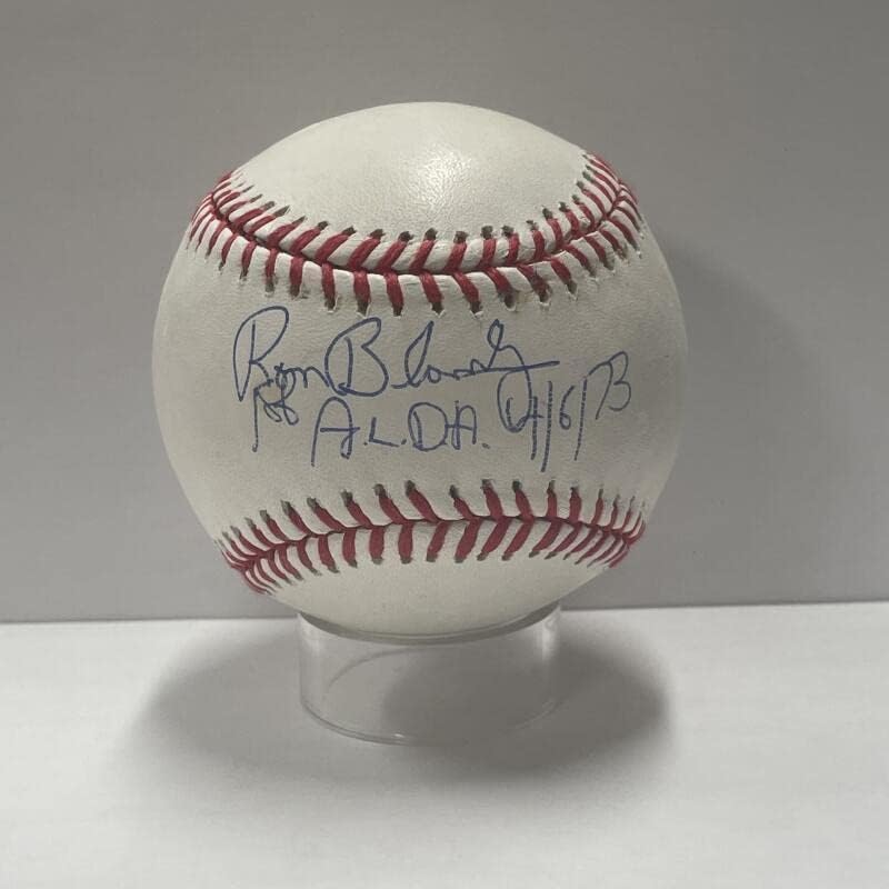 Официјалниот бејзбол на Рон Блумберг со едно потпишан и испишан бејзбол. Автоматски Штајнер - Автограмирани бејзбол
