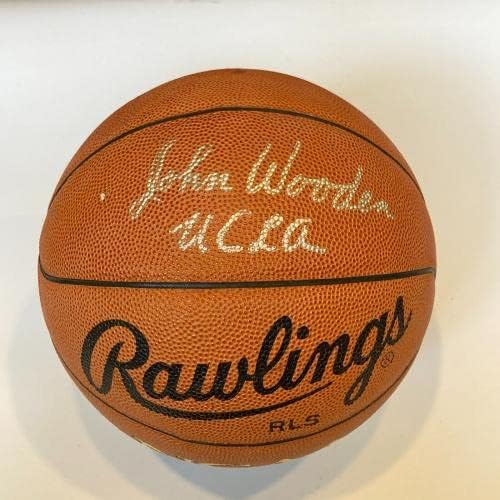 Woodон Вуден УЦЛА ја потпиша официјалната кошарка на Вилсон НЦАА со JSA COA - Автограмирани кошарка на колеџ