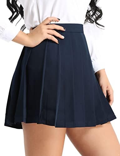 победнички жени Јапонија со високи половини плетени тениски мини шорцеви здолништа ученици од униформи клупска облека морнарица сина