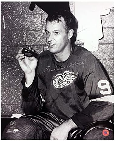Goride Howe го потпиша Детроит Црвените крилја 16 x 20 Photo mr.hockey натпис - 79084 - Автограмирани НХЛ фотографии