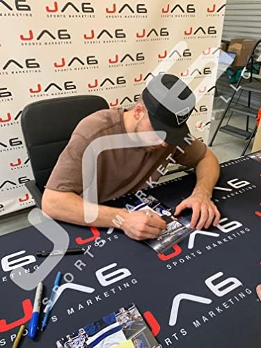 Ерик Цернак автограмираше потпишан испишан 8x10 Фото НХЛ Тампа Беј Молња ЈСА