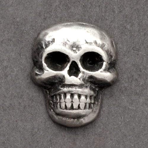 Копче за метален череп со античко сребро од 18 мм од 2 парчиња, Тр-11145а