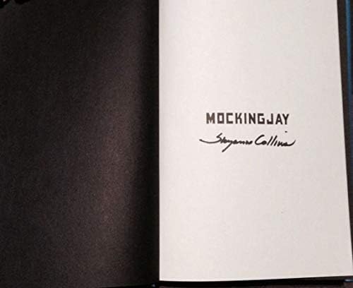 Сузан Колинс потпиша автограм „The Hunger Games“ Трилогија 3 Книга Делукс сет