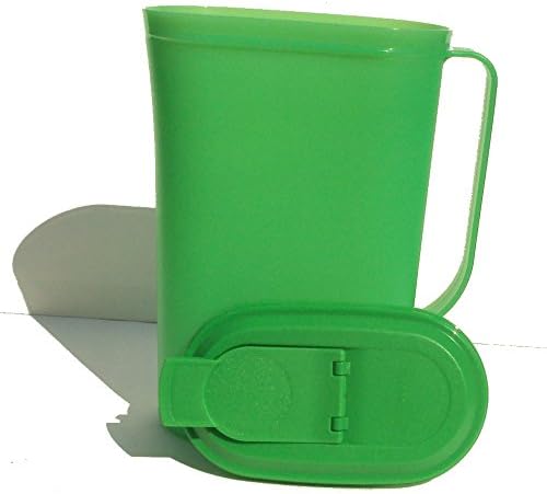 Tupperware Frirgerator Pitcher 2 Quarts Slim Line Green