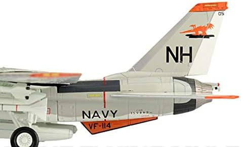 Century Wings F-14A NH105 USN VF-114 Aircraft Carrier Kitty Hawk 1978 1/72 Diecast авион модел на авион