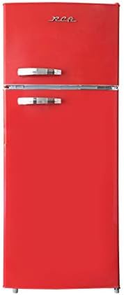FRCA RFR786-црвена боја со големина на стан со 2 врати со замрзнувач, 7,5 кубни. Ft, Retro Red & Comfee 'CM-M093ARD Ретро микробранова печка со 9 претходно поставени програми, брзо повеќек?