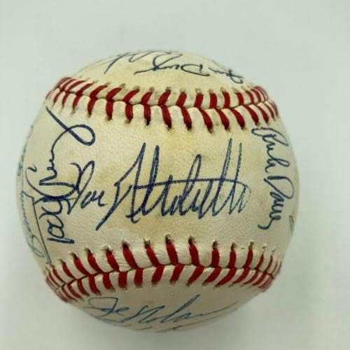 1983 година во Балтимор Ориолес екипа на Светски шампиони потпиша бејзбол Кал Рипкен ЈСА - Автограмирани бејзбол