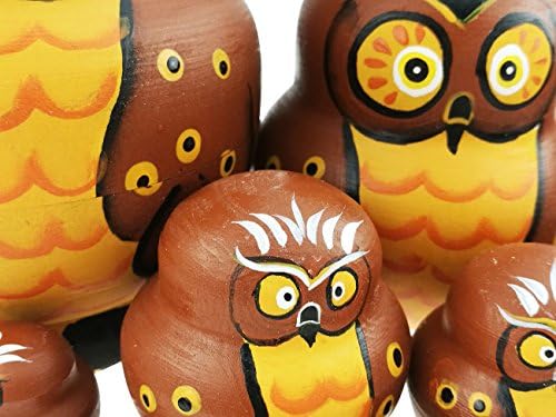 Симпатична цртана филм голема форма на стомак кафеава був со портокалови тркалезни очи рачно изработени дрвени руски кукли за