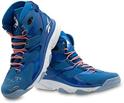 Shaquille O'Neal Autographed Shoes Reebok Shaq Attaq IV Blue Size 16.5/10 UDA - Автограмирани патики во НБА