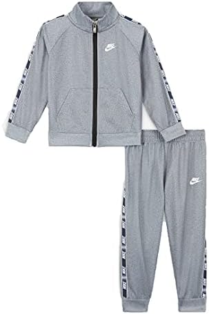 Nike Kids Boys Logo Traping Jacket и панталони со две парчиња сет на патеки