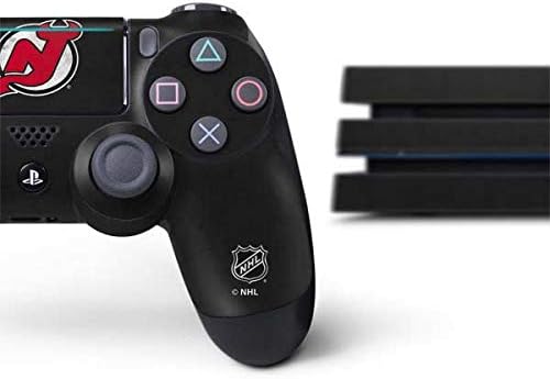 Skinit Decal Gaming Chage компатибилен со PS4 PRO конзола и пакет на контролори - Официјално лиценциран NHL New Jersey Devils Disprested Design